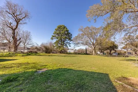 236 Old San Felipe Road Sealy TX 77474