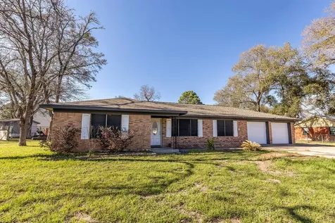 236 Old San Felipe Road Sealy TX 77474