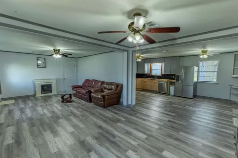 236 Old San Felipe Road Sealy TX 77474