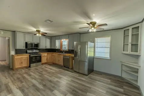 236 Old San Felipe Road Sealy TX 77474