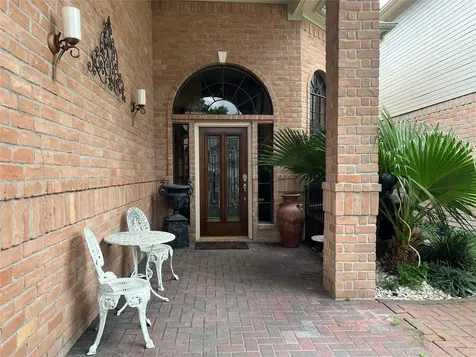 6983 Oakwood Park Houston TX 77040