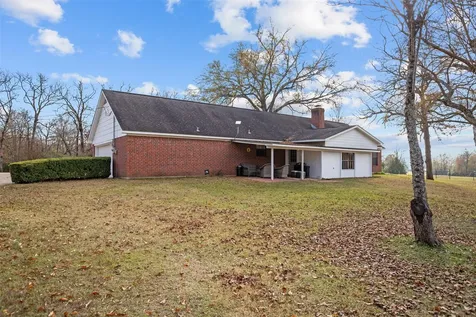 533 Creekwood Street Crockett TX 75835
