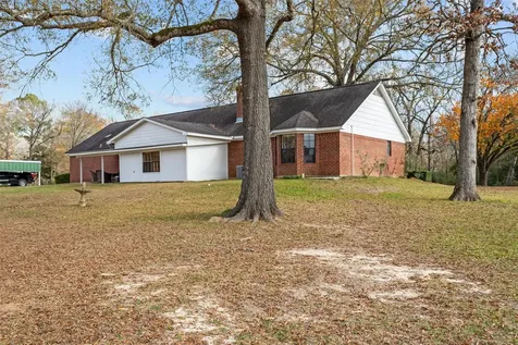 533 Creekwood Street Crockett TX 75835