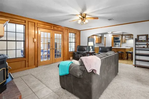 533 Creekwood Street Crockett TX 75835