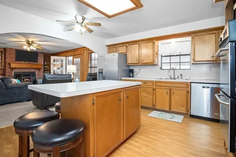 533 Creekwood Street Crockett TX 75835