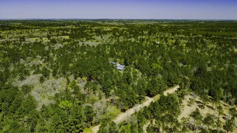 646 County Road 2100 N Crockett TX 75835