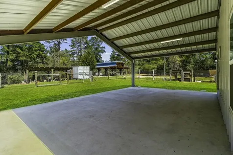 646 County Road 2100 N Crockett TX 75835
