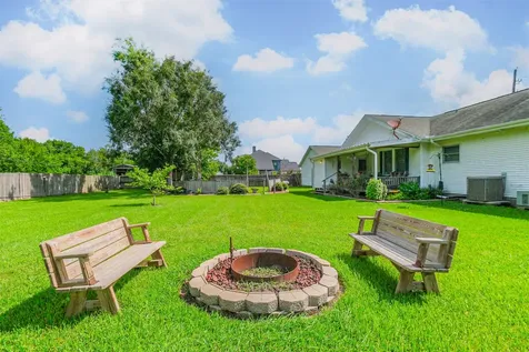 3524 Charles Avenue Pearland TX 77584