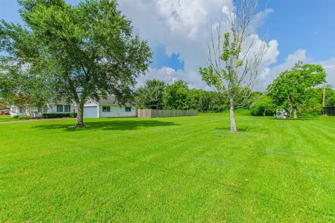 3524 Charles Avenue Pearland TX 77584