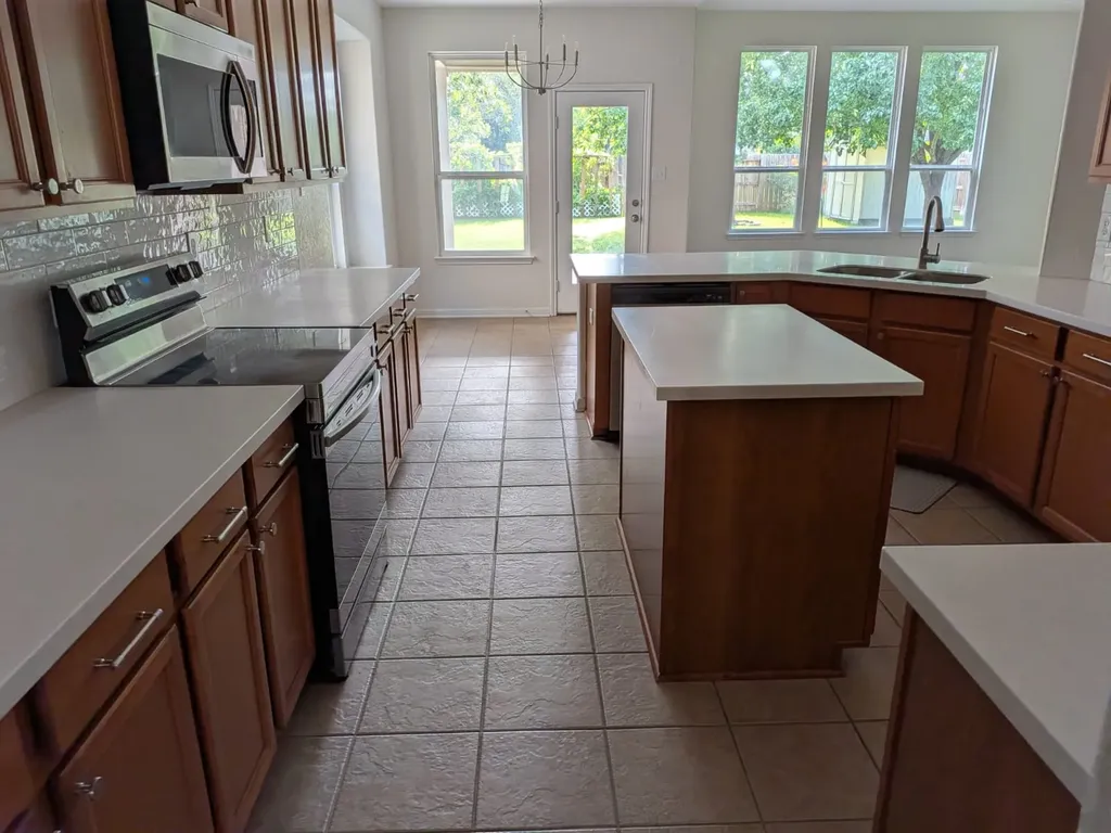 5223 Roan Brook San Antonio TX 78251