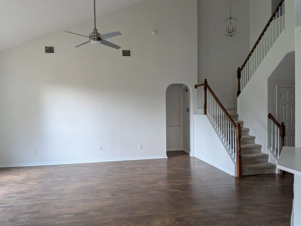 5223 Roan Brook San Antonio TX 78251