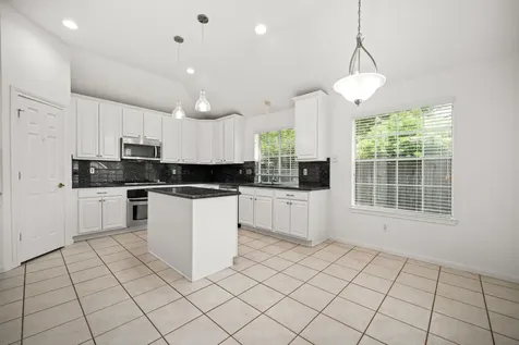 902 W Palmcrest Court Pearland TX 77584