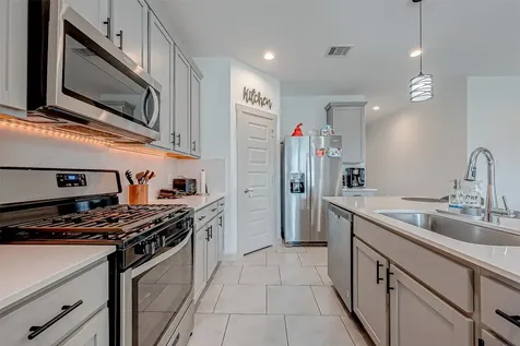 4003 Yonkers Valley Lane Katy TX 77494