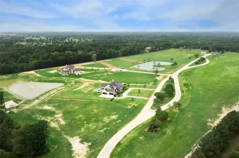 2013 Stallion Lakes Avenue Hockley TX 77447