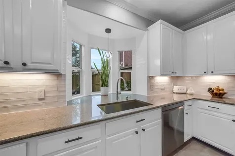 2103 Winebrook Court Pearland TX 77584