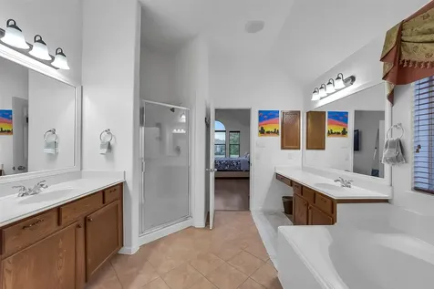 2103 Winebrook Court Pearland TX 77584