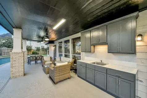 2103 Winebrook Court Pearland TX 77584