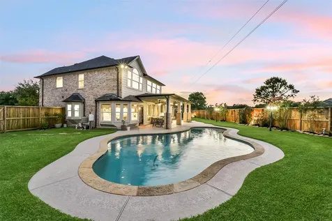 2103 Winebrook Court Pearland TX 77584