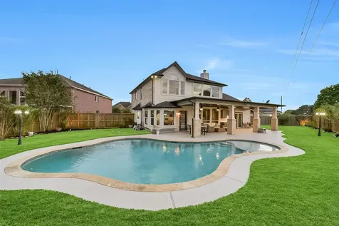2103 Winebrook Court Pearland TX 77584