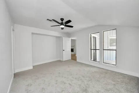 7427 Willow Oak Drive Baytown TX 77521