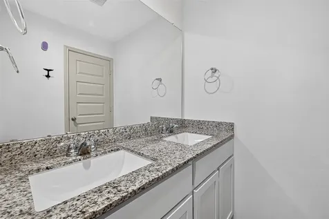 1722 Bryson Heights Drive Richmond TX 77469