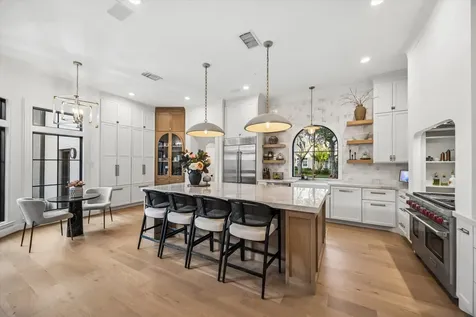 3202 Oakmont Drive Sugar Land TX 77479