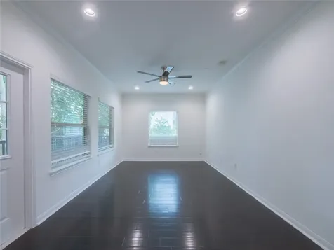 1113 Bunton Street Houston TX 77009