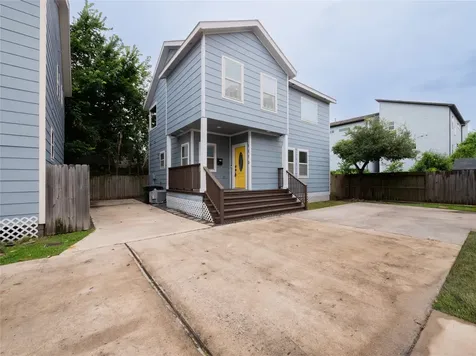 1113 Bunton Street Houston TX 77009