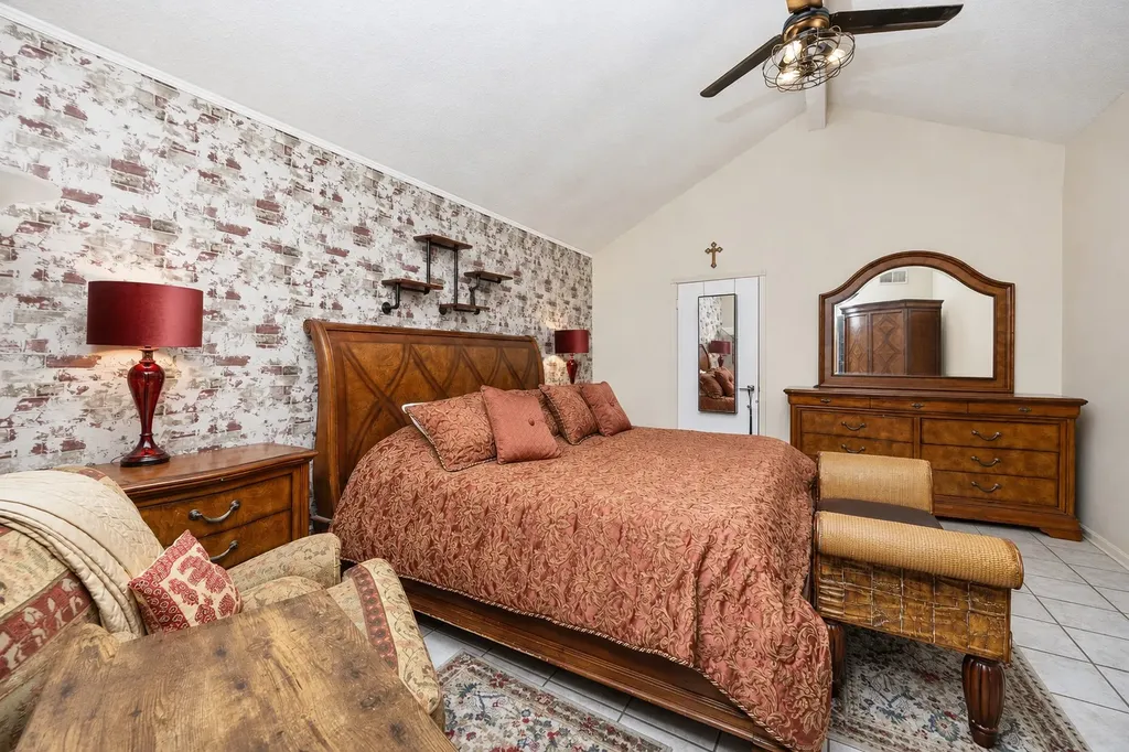 3479 Wellsprings Drive San Antonio TX 78230
