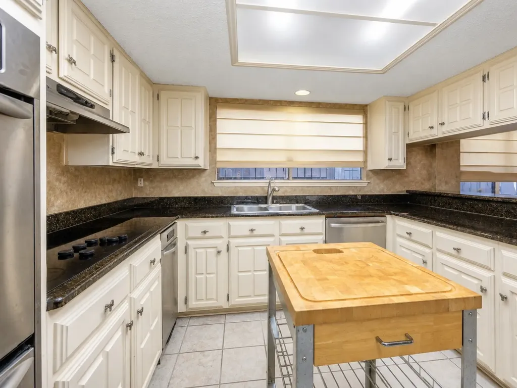 3479 Wellsprings Drive San Antonio TX 78230