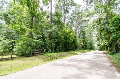 0000 Fm 1010 County Road 343 Cleveland TX 77327