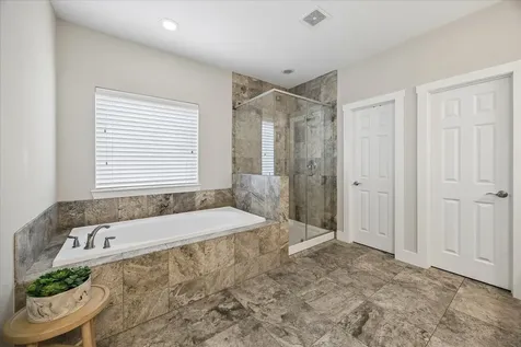 2416 Couch Street Houston TX 77008