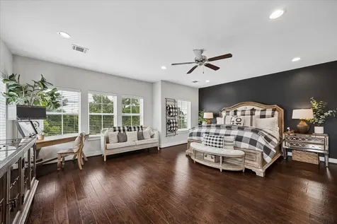2416 Couch Street Houston TX 77008