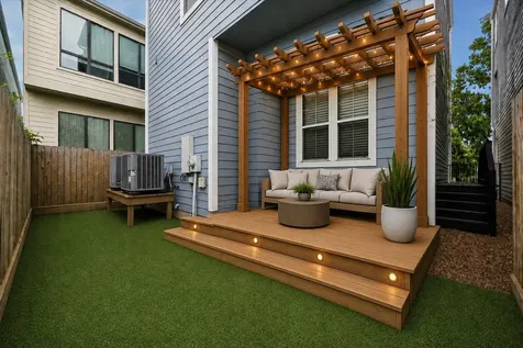2416 Couch Street Houston TX 77008