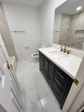 1710 Hill Top Lane Kingwood TX 77339