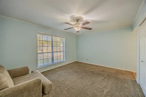 2002 S Lubbock Street Brenham TX 77833