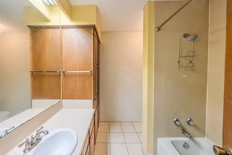2002 S Lubbock Street Brenham TX 77833