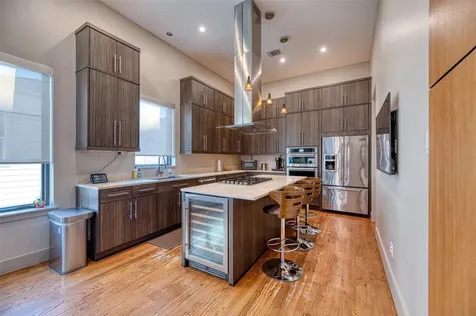 5521 Kiam Street Houston TX 77007