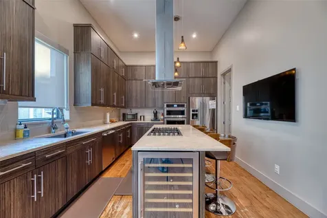 5521 Kiam Street Houston TX 77007
