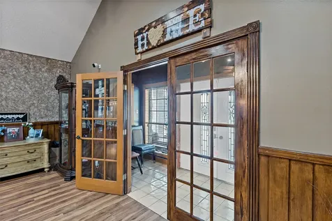 1314 N Tammye Lane Madisonville TX 77864