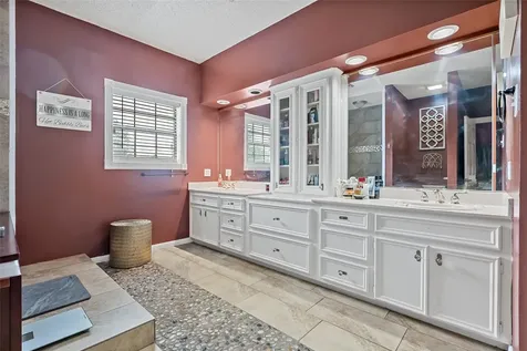 1314 N Tammye Lane Madisonville TX 77864
