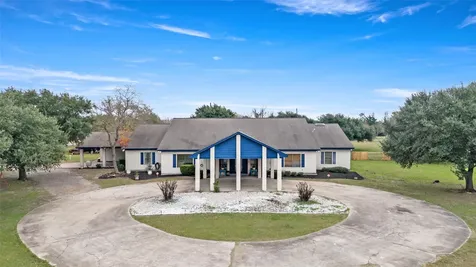 1314 N Tammye Lane Madisonville TX 77864