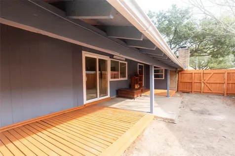 7206 La Granada Drive Houston TX 77083