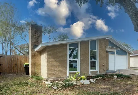 7206 La Granada Drive Houston TX 77083