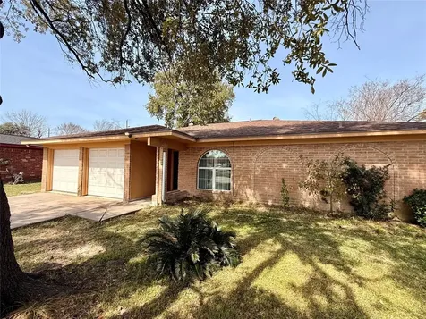 135 Mill Stream Lane Houston TX 77060