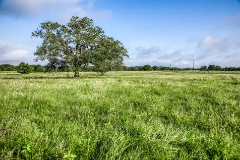 Tract 2 S Nassau Road Round Top TX 78954