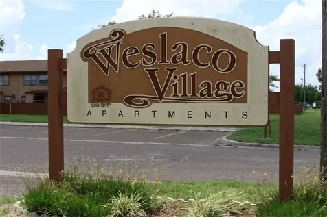 1601 S South Bridge Avenue Weslaco TX 78596