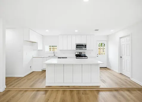 7954 Glen Vista Street Houston TX 77061