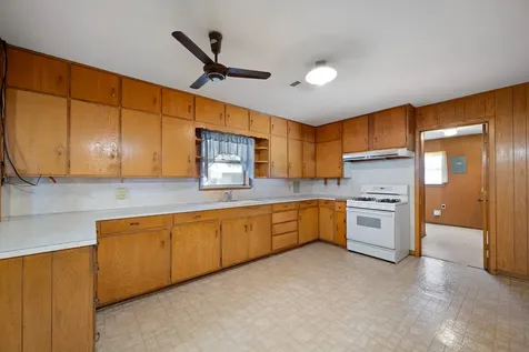 314 County Road 233 Wharton TX 77488