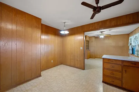 314 County Road 233 Wharton TX 77488